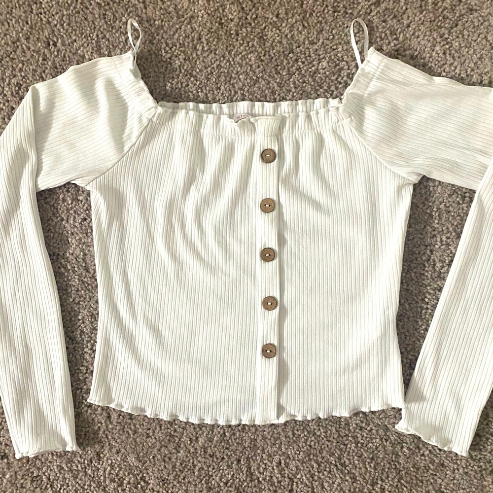 White croptop